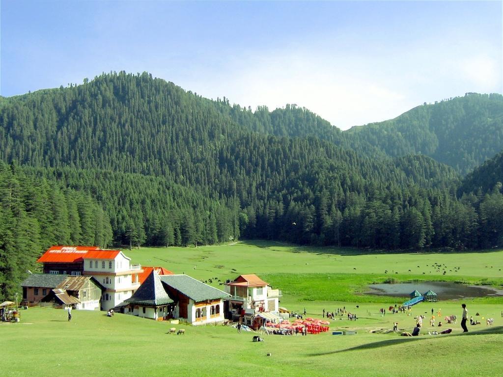 Cozy Swiss Meadows Ξενοδοχείο Khajjiar Εξωτερικό φωτογραφία